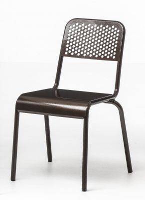 Nizza Stuhl von Moroso Diesel: Brauner Metallstuhl mit perforierter Rückenlehne für Esszimmer und Küche.